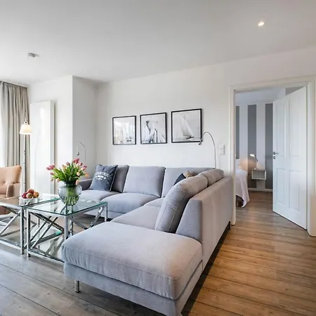 Weisse 3 3 Sonnendeck * بوسم